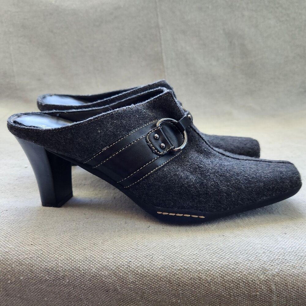 Aerosoles In a Cinch Womens Gray Clogs Mules Heels Fabric Horse Bit Size 7.5 M